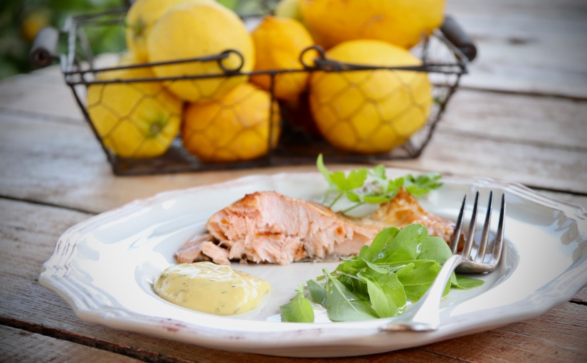 Filet de saumon fumé au citron – mayonnaise citronnée au fenouil sauvage